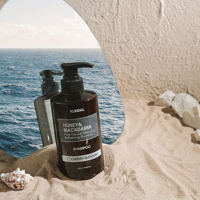 KUNDAL Шампунь для волос Цветок вишни Honey & Macadamia Shampoo – фото 4