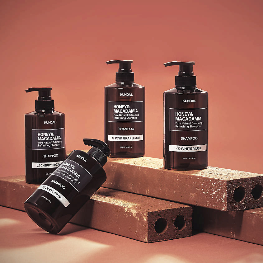 KUNDAL Шампунь для волос Цветок вишни Honey & Macadamia Shampoo – фото 5