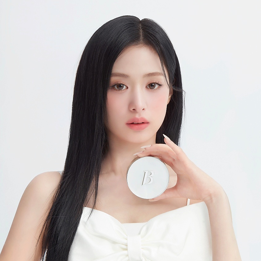 BANILA CO Кушон для лица SPF38 PA++ Covericious Ultimate White Cushion – фото 16